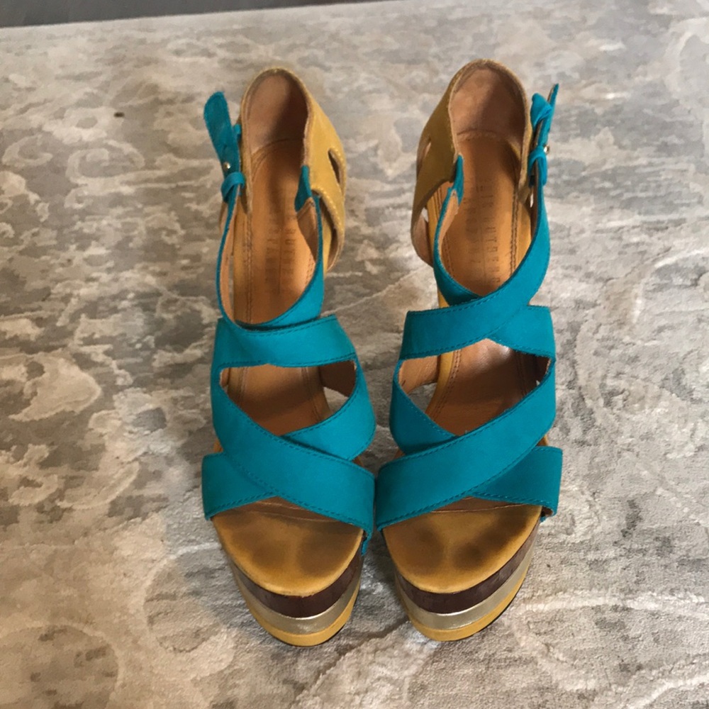 Colorblock suede wedge - Picture 2 of 3